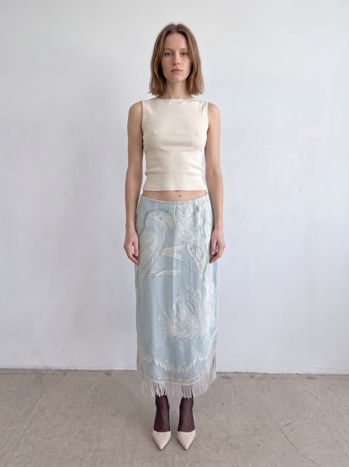 Curtain No. 060 | 'Perroquet' Long Lace Skirt